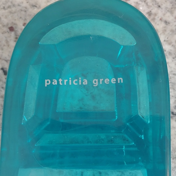 🔥SALE🔥 Rhinestone Jelly Slides - Picture 7 of 8